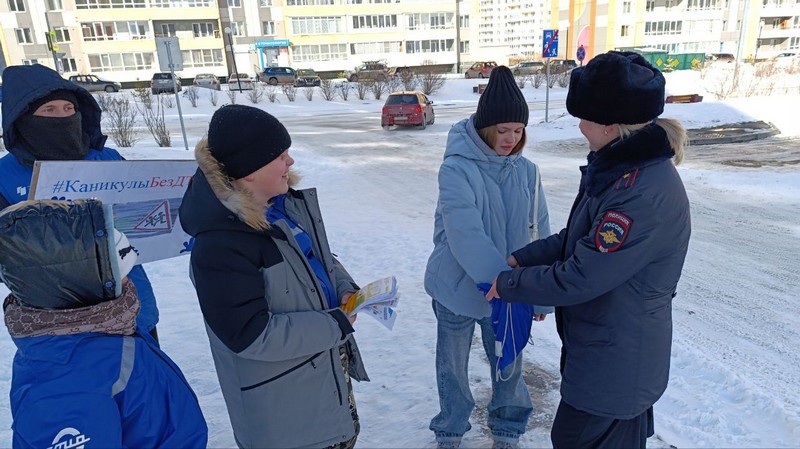Госавтоинспекция по Томскому району во время весенних каникул провели ликбез по дорожной грамоте.