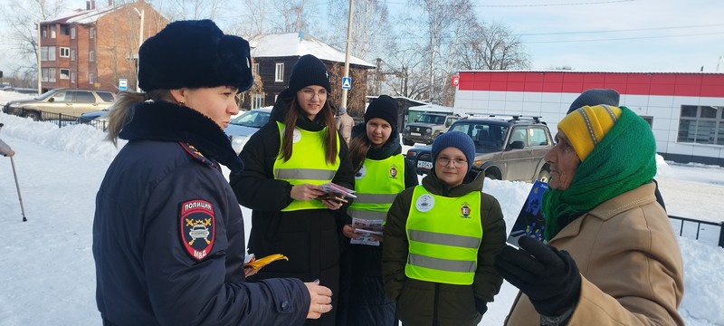 Школьники Томской области призвали взрослых и детей «Быть ярче».